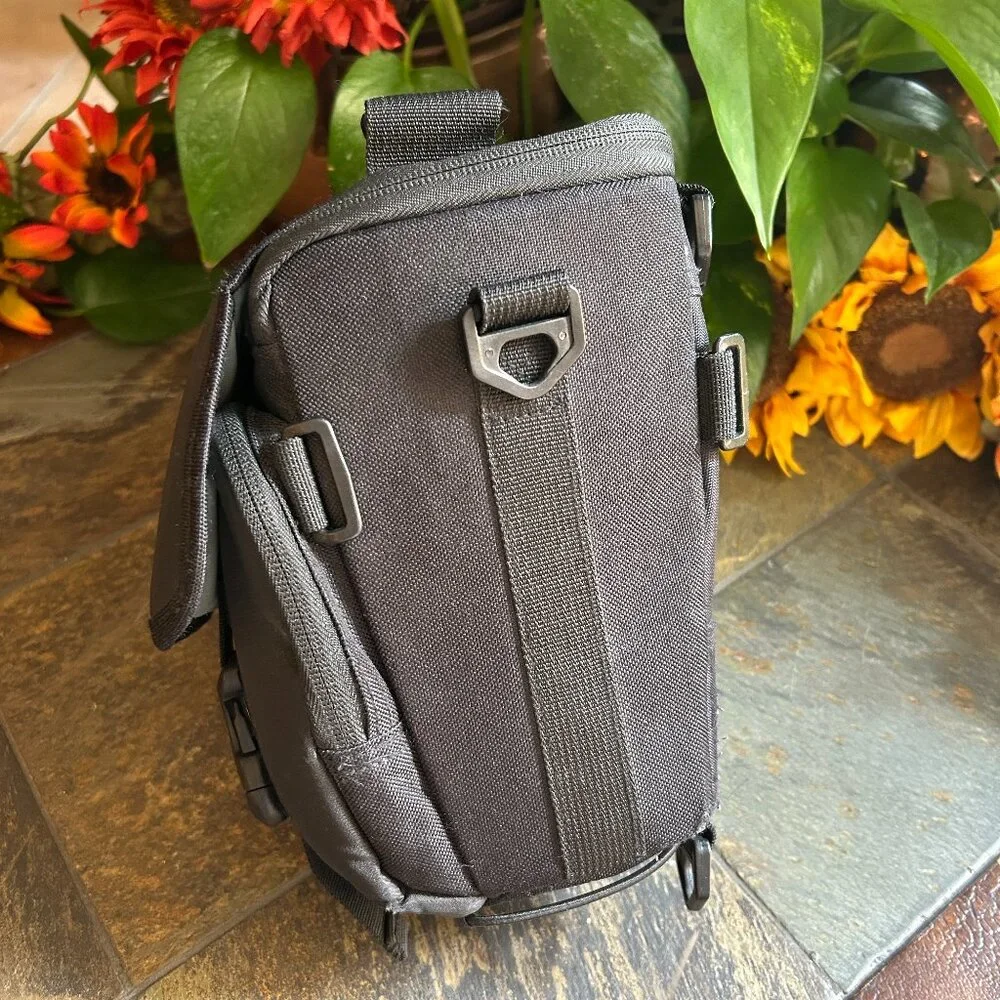 M-ROCK Yellowstone Top-Loading Holster Camera Case